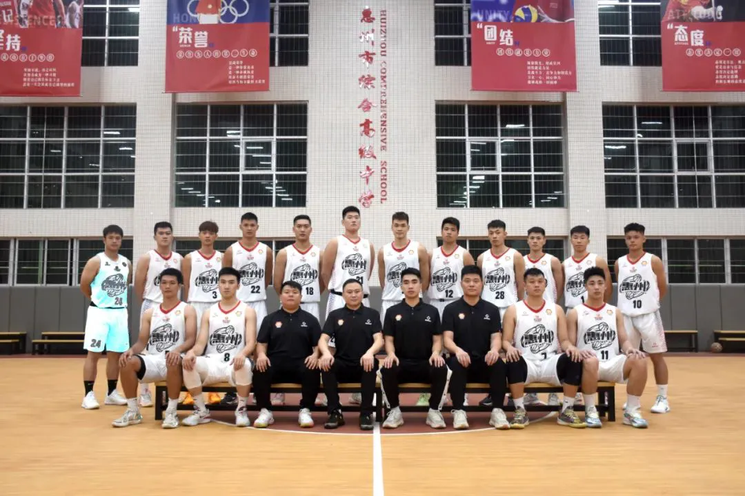 大学生篮球社团如何引入智能情感技术_0